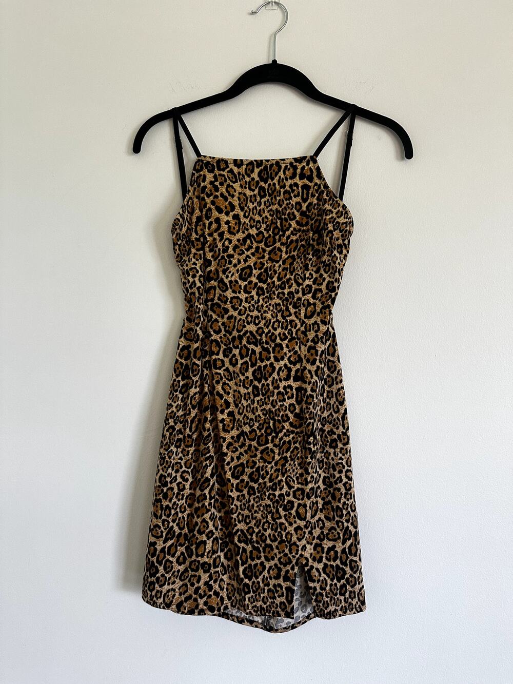 New With Tags Urban Outfitters Mini Cheetah Print Open Back Dress XS